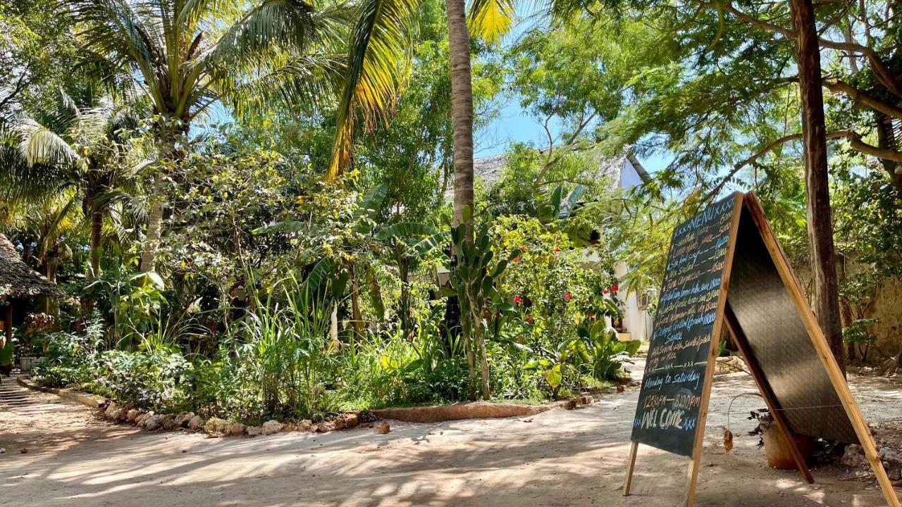 Atii Garden Bungalows Nungwi Exterior photo